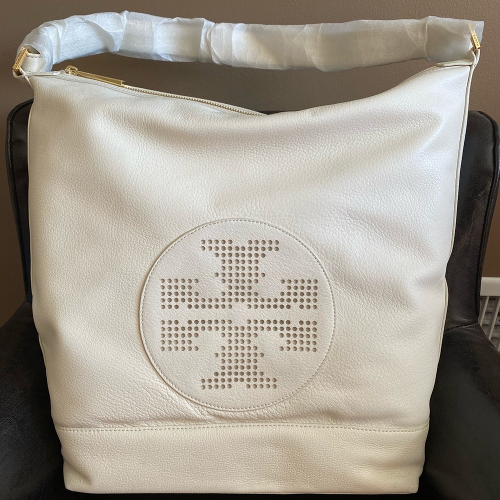 Tory Burch tote purse. Brand new!!